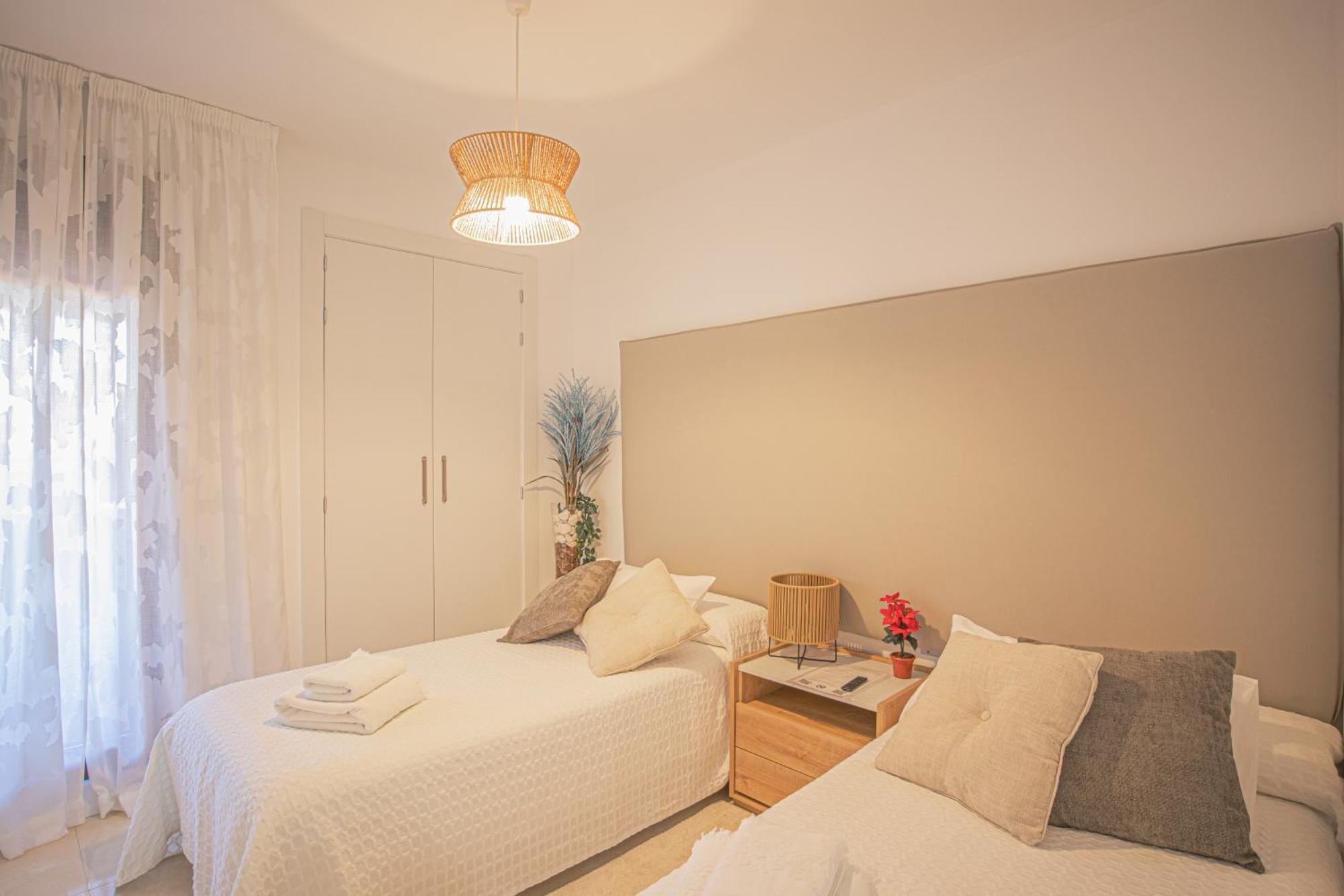 Buenti Apartments Estepona Exterior foto