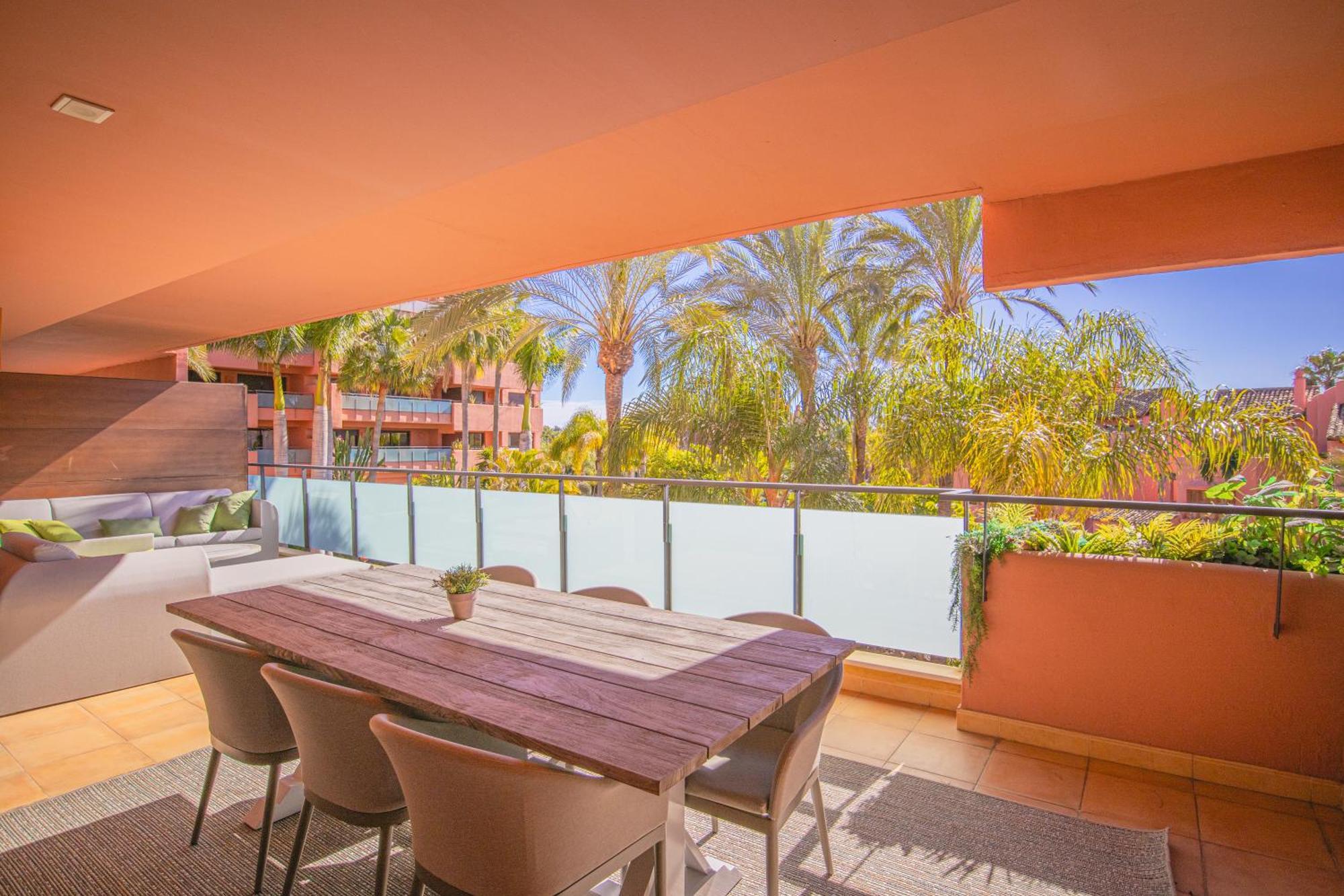 Buenti Apartments Estepona Exterior foto